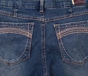 Gloria Vanderbilt Jeans